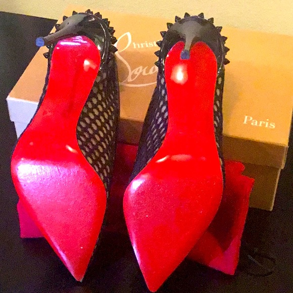 Christian Louboutin , spiked back, black Mesh,Patient Leather, webs (42)”12 🌹🌹 - Picture 7 of 7